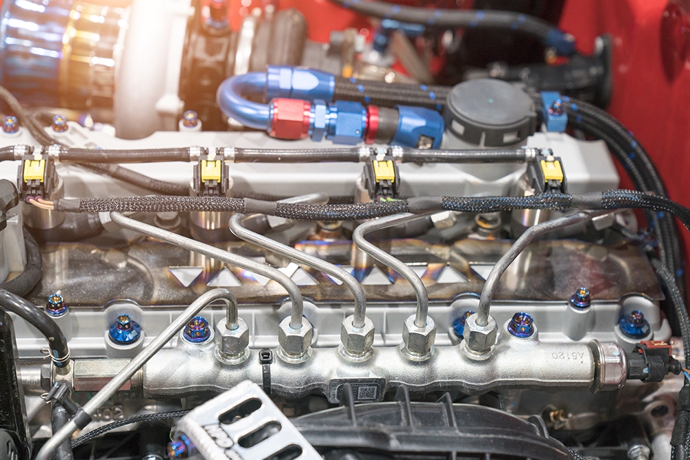 Reasons to Keep Regular Oil Change in Your Car Servicing Routine